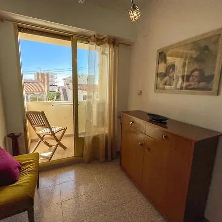 Apartman Gandia 3000 *
